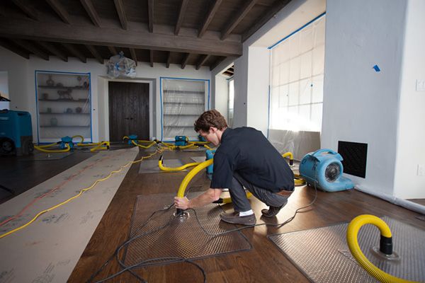water damage cleaning