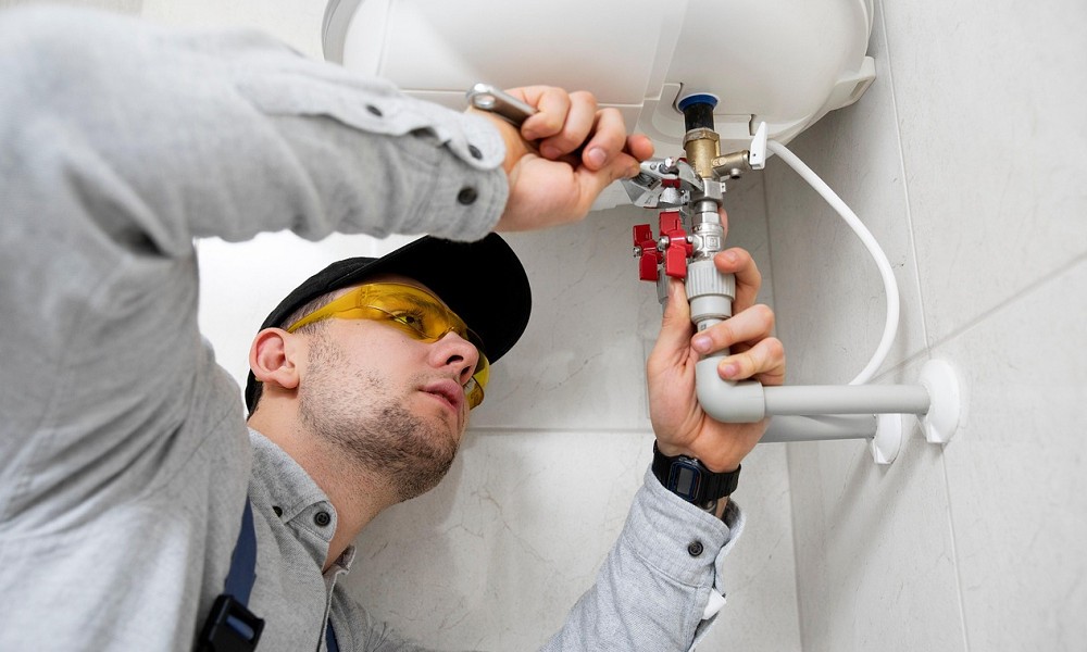 Signs Your Home Needs Immediate Water Management System Repair
